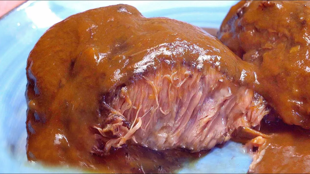 Receta de Carrilleras de Cerdo en Salsa de Cerveza para una Cena Exquisita