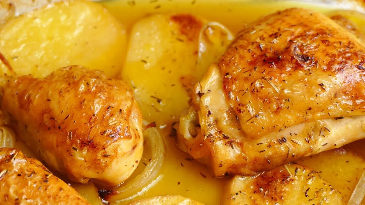 Contramuslos deshuesados de pollo al horno con cerveza – Receta fácil y deliciosa