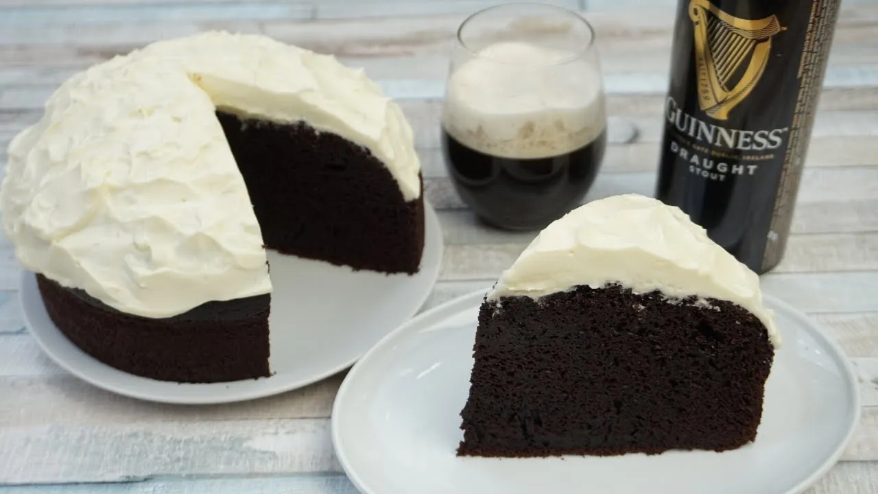 Receta de bizcocho de cerveza negra al estilo Arguiñano
