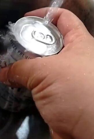 Cerveza Congelada: ¿Qué hacer cuando tu bebida favorita se convierte en hielo?